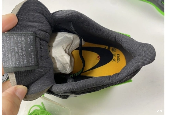 “”GREEN AIR O-W CU6015-001 DUNK NIKE STRIKE“ RUBBER 0106